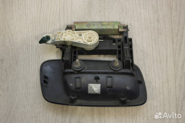 Ручка левой двери дляOpel Astra H 2004 Ручка левой двери дляOpel Astra H 2004