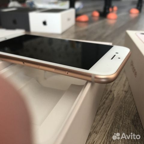 iPhone 8 gold 256