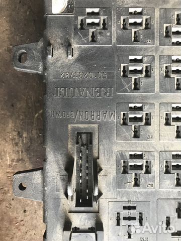 5010231782 Блок предохранителей Renault magnum 5010231782 Блок предохранителей Renault magnum