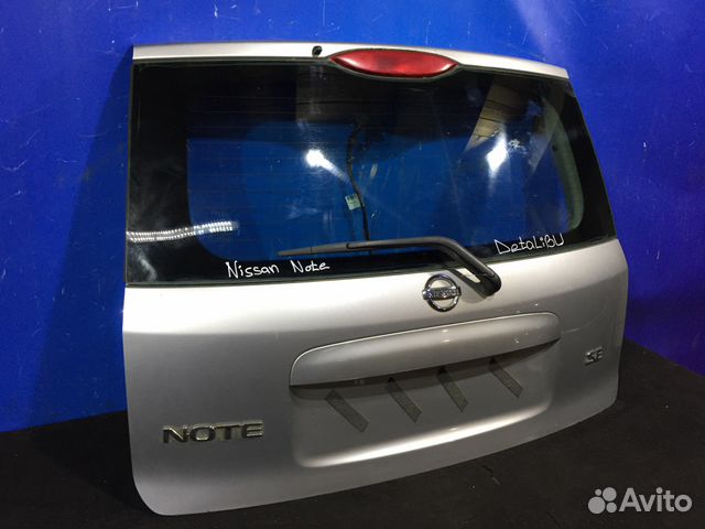 Крышка багажника Nissan Note E11