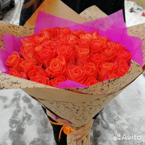 Розы коралловые 51 шт Доставка цветов
