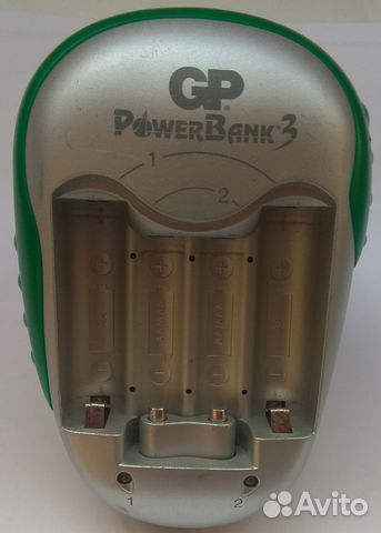 Зарядное устройство GP PB04GS
