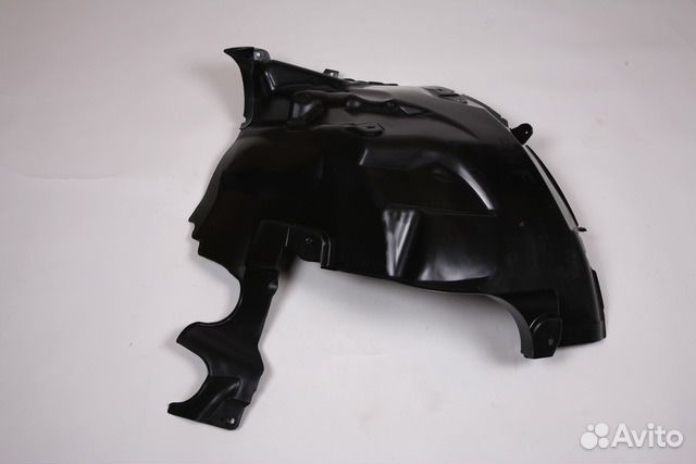 Подкрылок передний правый Range Rover Evoque