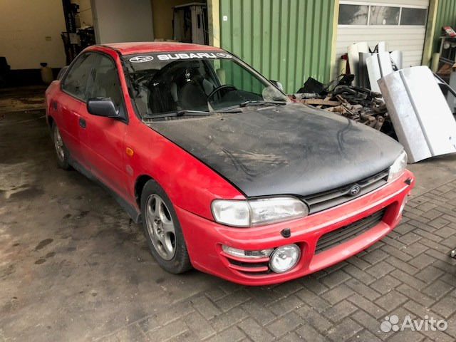 Дверь капот фара бампер Subaru Impreza (G10)