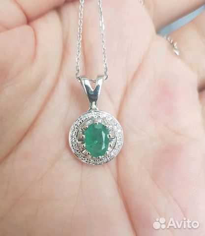 Подвеска кулон с изумрудом и бриллиантами