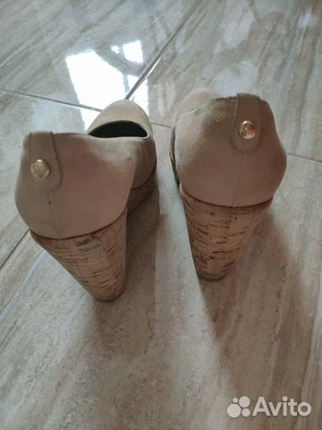 Stuart Veitzman туфли 40 замша нюд