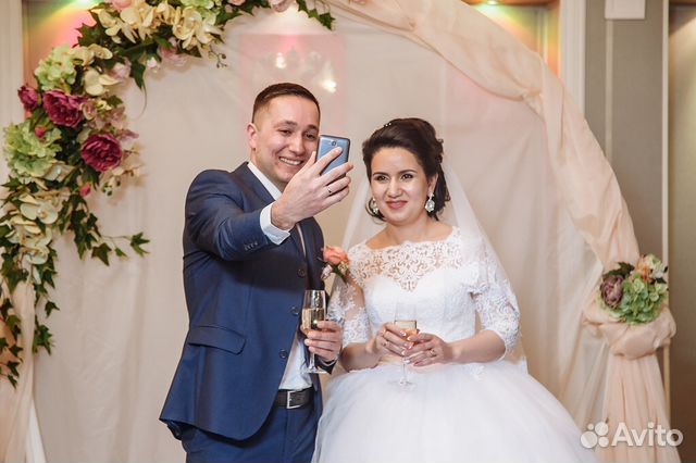 Свадебное платье