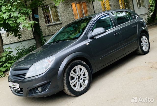 Opel Astra 1.8 AT, 2010, 131 000 км