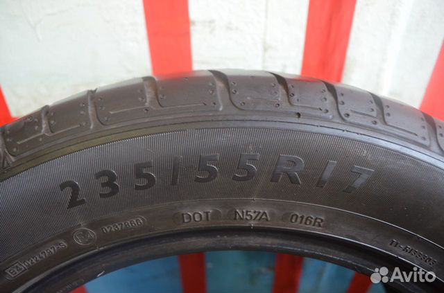Летние шины 235/55/17 Dunlop Sp Sport 01