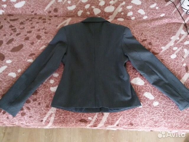 Пиджак новый р.40-42 Пиджак новый р.40-42
