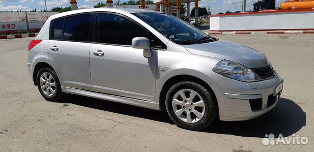 Nissan Tiida 1.6 AT, 2011, 97 500 км