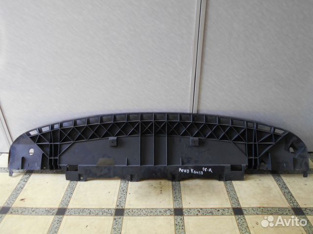 Пыльник пер бампера Renault Kangoo 08-10г (скл-3)