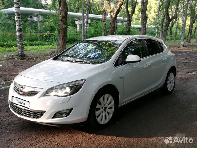 Opel Astra 1.6 AT, 2010, 142 000 км