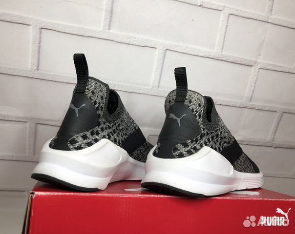 Кроссовки Puma, Nike, New Balance