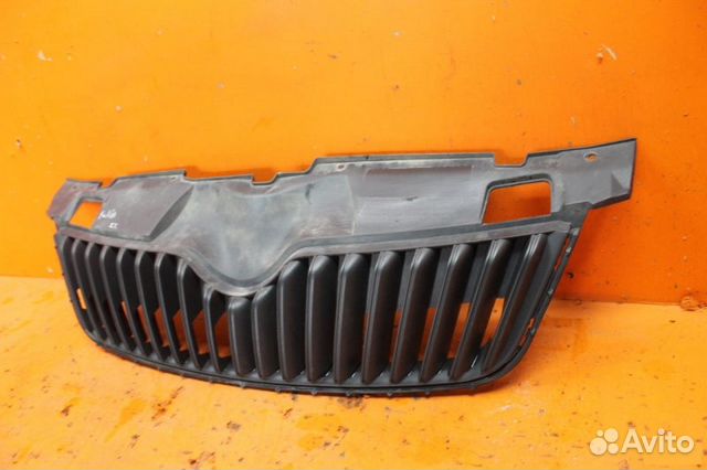 Решетка радиатора Skoda Fabia 2 5J 2007-2014
