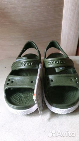 Сандалии новые crocs c9 Сандалии новые crocs c9