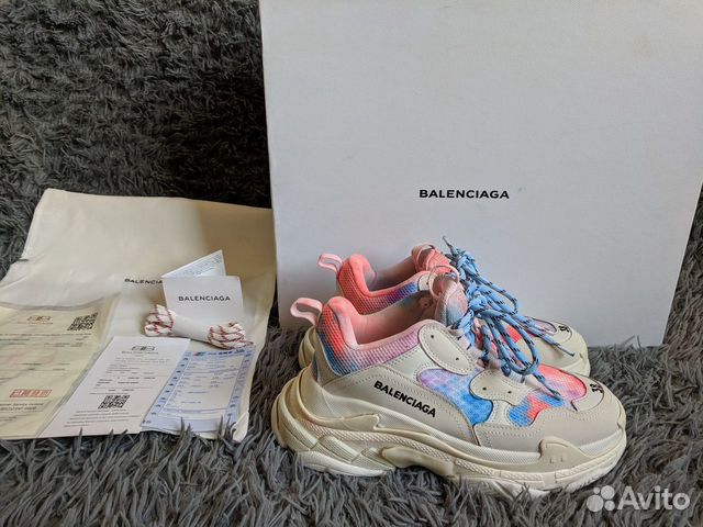 Balenciaga Triple S
