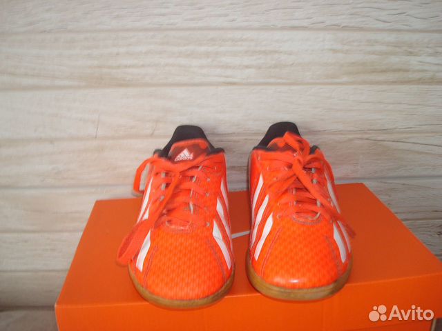 Футзалки adidas, р-р33,длина стельки 22см