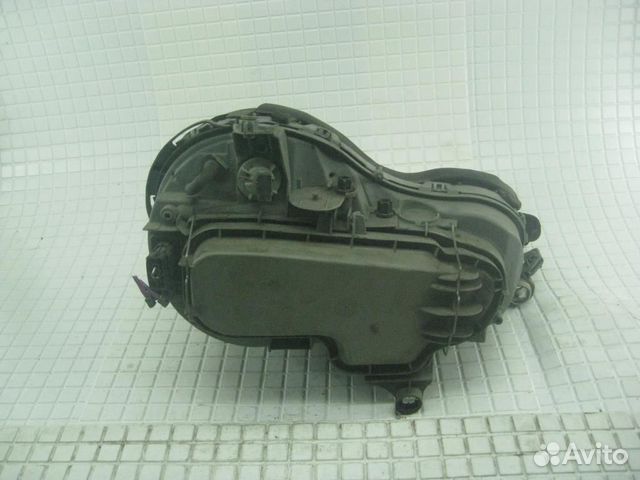 Фара левая Mercedes Benz E W210 1996-2000 Фара левая Mercedes Benz E W210 1996-2000