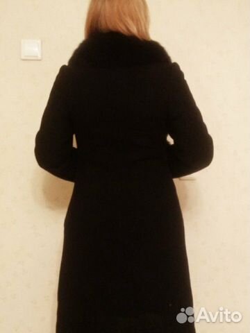 Пальто зимнее воротник/рукав песец 42-44р