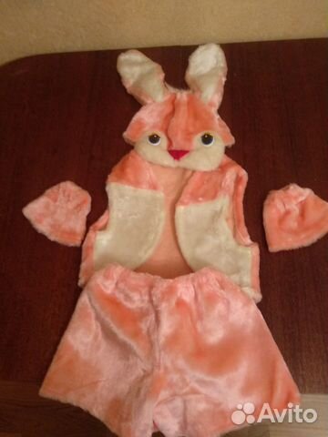 Новогодний костюм Зайчик на 2-4 года новый