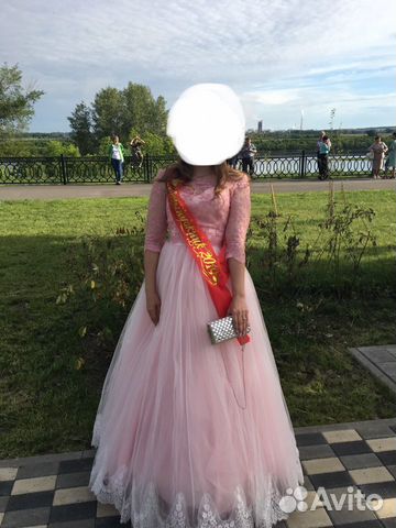 Нарядное платье на торжество Нарядное платье на торжество
