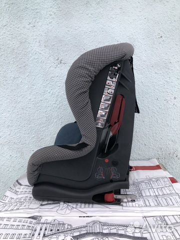 Автокресло romer DUO plus isofix (volkswagen) Автокресло romer DUO plus isofix (volkswagen)