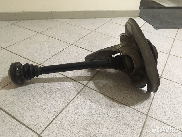 Привод в сборе с кулаком bmw e60/e61