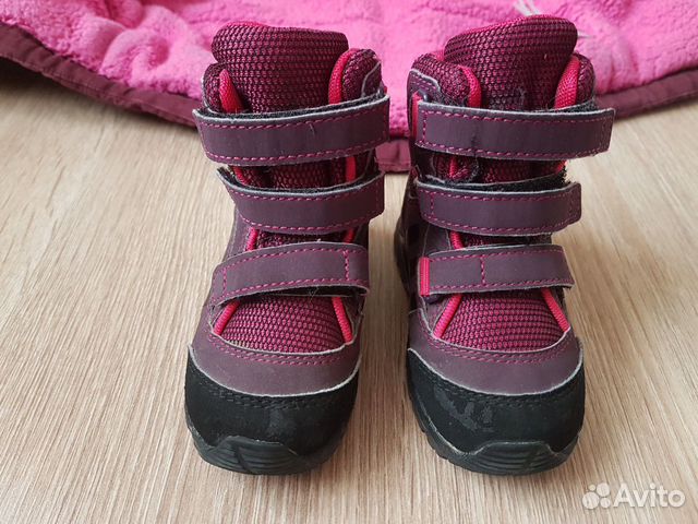 Куртка и ботинки adidas Куртка и ботинки adidas