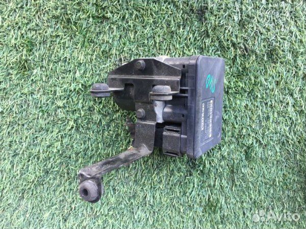 Блок абс Volvo S40 C30 V50 C70 Блок абс Volvo S40 C30 V50 C70