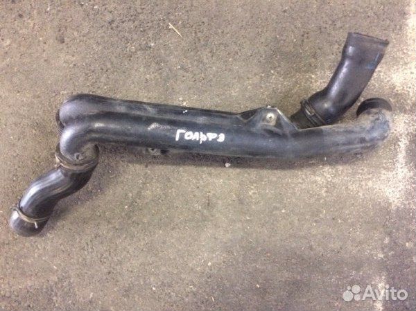 Патрубок интеркулера Volkswagen Golf 3 Патрубок интеркулера Volkswagen Golf 3