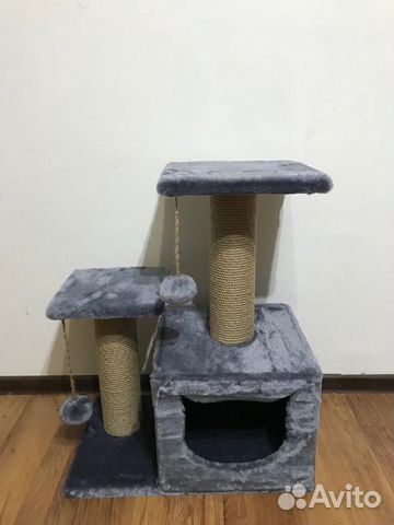 Домик для котика с утолщенными когтеточками Домик для котика с утолщенными когтеточками