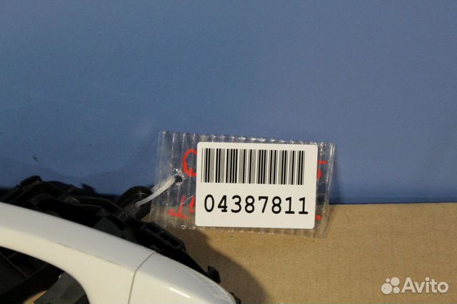 Ручка двери нaружная задняя правая Volkswagen Tigu Ручка двери нaружная задняя правая Volkswagen Tigu