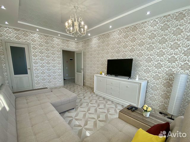 1-к квартира, 60 м², 8/17 эт.
