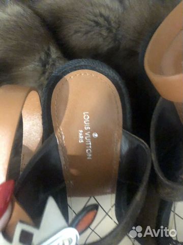 Сандалии Louis Vuitton