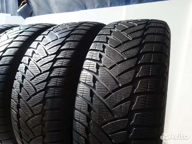 235 50 18 Dunlop SP Winter Sport M3 235/50 R18 135 235 50 18 Dunlop SP Winter Sport M3 235/50 R18 135