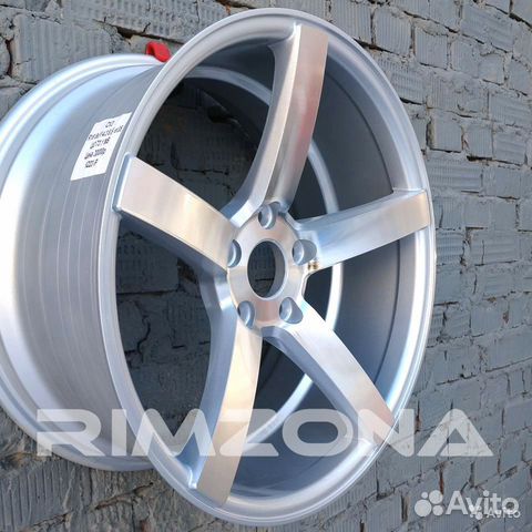 Новые стильные диски Vossen CV3 R18 на Ниву, УАЗ
