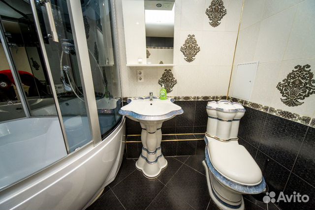 2-к квартира, 65 м², 5/10 эт.