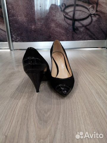 Туфли женские Италия ф. Casadei р.5 1/2 (35-36) Туфли женские Италия ф. Casadei р.5 1/2 (35-36)