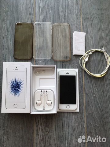 Телефон iPhone se 32 Телефон iPhone se 32