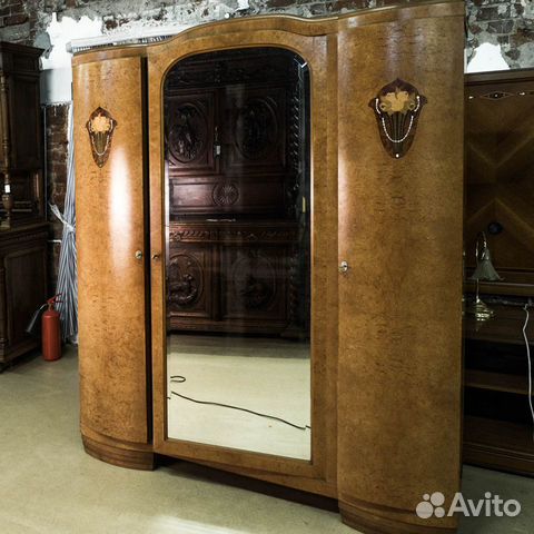 Антикварные шкафы, стулья, столы, часы, буфеты Антикварные шкафы, стулья, столы, часы, буфеты