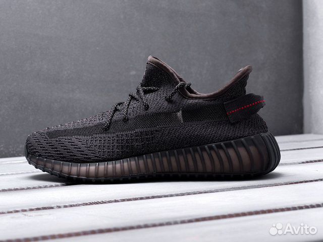 Кроссовки Adidas Yeezy Boost 350 черные Кроссовки Adidas Yeezy Boost 350 черные