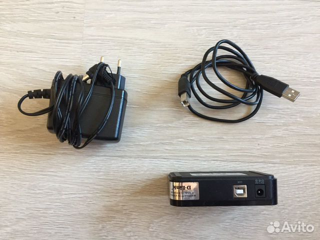 DUB-H7/deolкомпактный концентратор с 7 портами USB DUB-H7/deolкомпактный концентратор с 7 портами USB