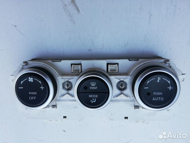 Блок управления климатом Мазда 6 GG 2002-2007