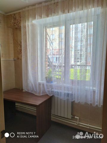 Офисное помещение, 35 м² из трех комнат и санузла Офисное помещение, 35 м² из трех комнат и санузла