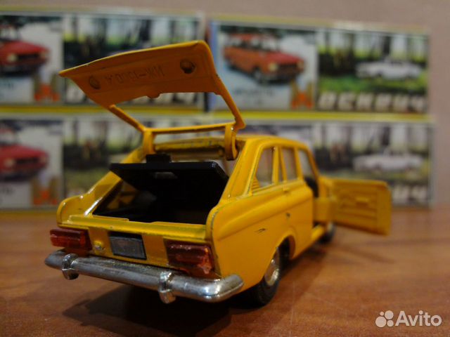 Модель Москвич Иж-1500 Комби А12 масштаб 1:43
