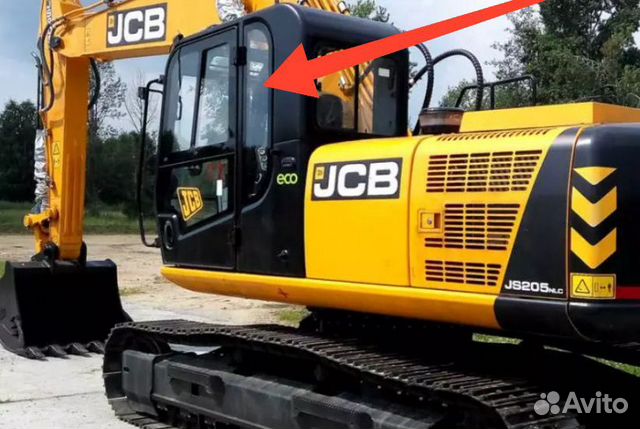 Стекло Кузовное заднее для JCB JC 205 LC Стекло Кузовное заднее для JCB JC 205 LC