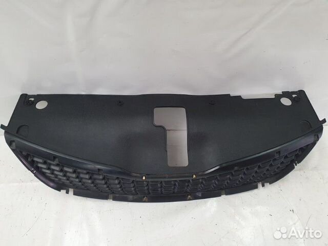 Решетка радиатора Kia Rio 3