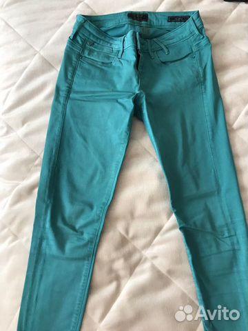 Брюки зауженные Guess Брюки зауженные Guess