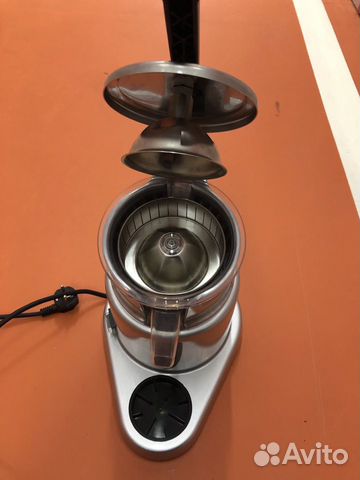 Соковыжималка для цитрусовых Macap P206 Соковыжималка для цитрусовых Macap P206